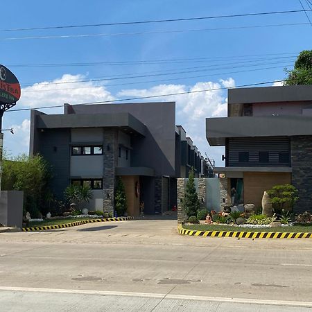 El Vistra Traveller'S Inn Calumpit Εξωτερικό φωτογραφία