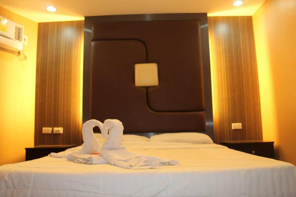 El Vistra Traveller'S Inn Calumpit Εξωτερικό φωτογραφία